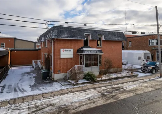 Propriété commerciale à vendre - 154 Rue Dunkin, Drummondville, J2B5V1