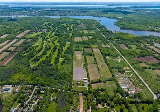 Farm for Sale - 1600 Ch. du Bord-du-Lac, Île-Bizard, H9E 1K3