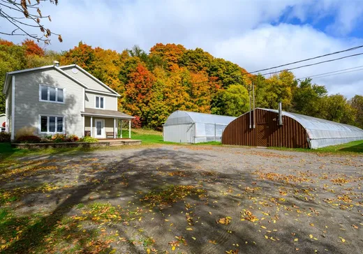 Farm for Sale - 1333 Boul. De Lanaudière, Sainte-Anne-de-la-Pérade, G0X 2J0