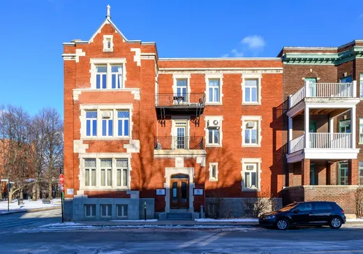 Propriété commerciale à vendre - 90 Rue des Casernes, Trois-Rivières, G9A1X2