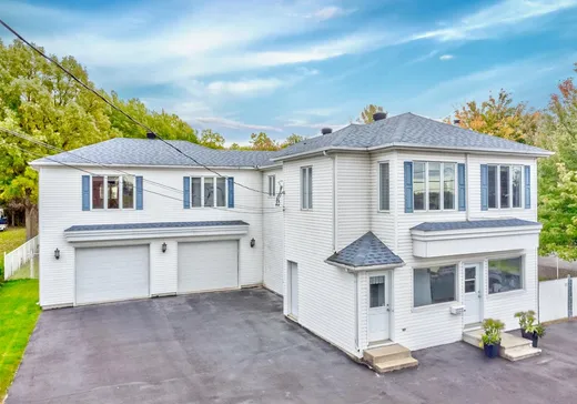 Propriété commerciale à vendre - 1255Z-1255BZ Ch. des Patriotes, Massueville, J3P2N3