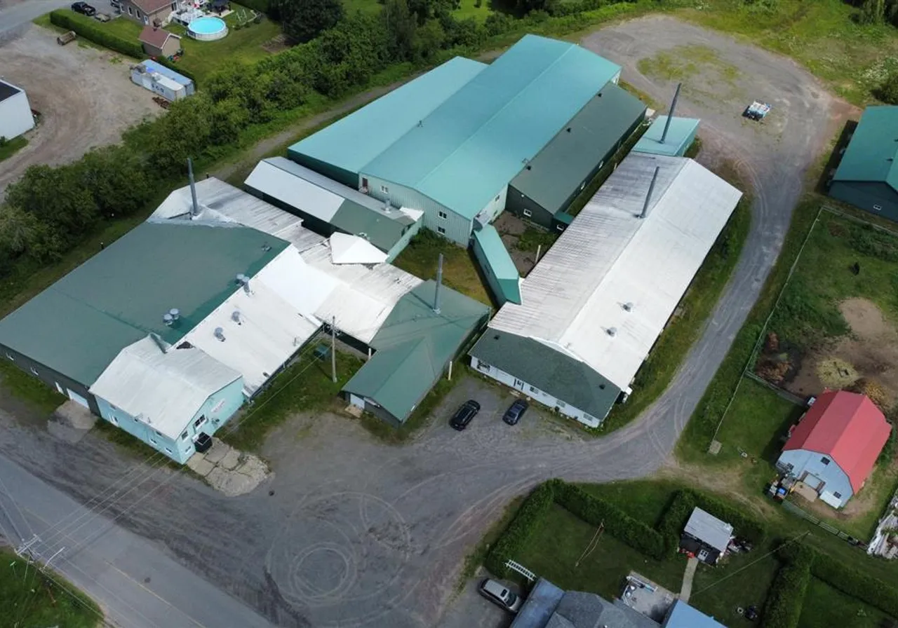 Propriété commerciale à vendre - 2005-2015 Rue Bécancour, Lyster, G0S 1V0