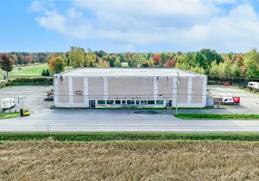 Propriété commerciale à vendre - 4555-4555A Route 139, Drummondville, J2A4E5