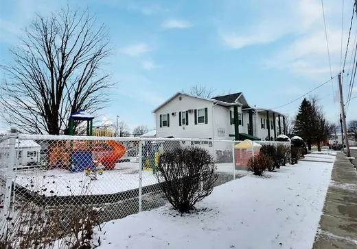 Commercial Property for Sale - 24 Rue Monseigneur-Poirier, Plessisville, G6L 4S3