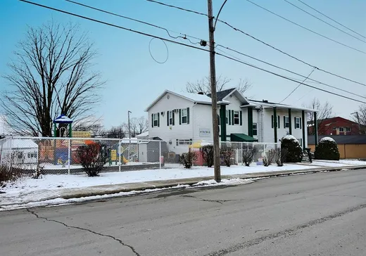 Commercial Property for Sale - 24 Rue Monseigneur-Poirier, Plessisville, G6L 4S3