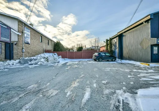 Commercial Property for Sale - 602 Rue du Conseil, Sherbrooke, J1G 1K5