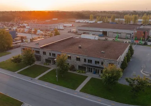 Industrial Building for sale - 1100-1116 Rue Armand-Bombardier, Terrebonne, J6Y1R9