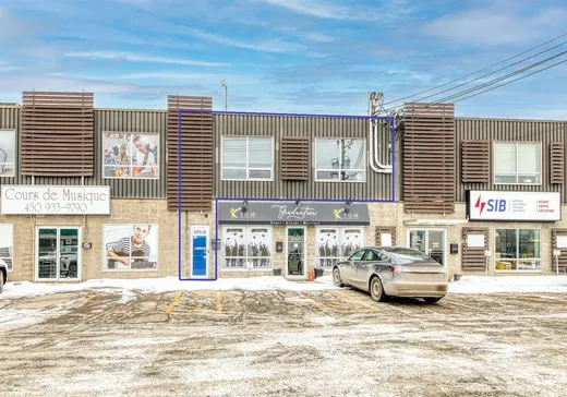 Condo Commercial à vendre - 305B Boul. St-Elzear O., Laval (Chomedey), H7L3N5