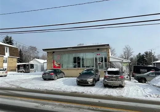 Propriété commerciale à vendre - 876 Av. du Bourg-Royal, Charlesbourg, G2L1X3