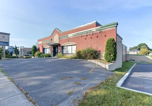 Propriété commerciale à vendre - 1250 Boul. St-Joseph, Drummondville, J2C 2E3