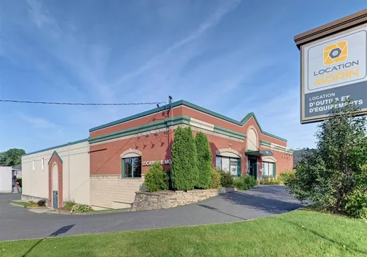 Propriété commerciale à vendre - 1250 Boul. St-Joseph, Drummondville, J2C 2E3