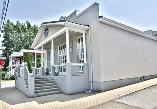 Propriété commerciale à vendre - 13695 Av. de l'Église, Saint-Hyacinthe, J2R 2G9