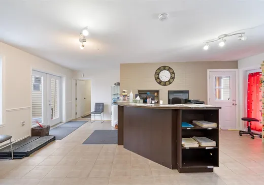 Propriété commerciale à vendre - 1137 Rue Bellevue, St-Lambert-De-Lauzon, G0S 2W0
