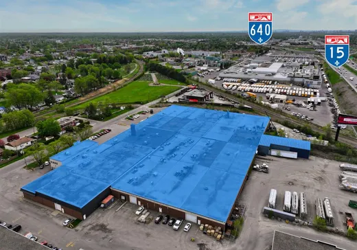 Industrial Building for Sale - 16 Rue Sicard, Sainte-Thérèse, J7E 3W7