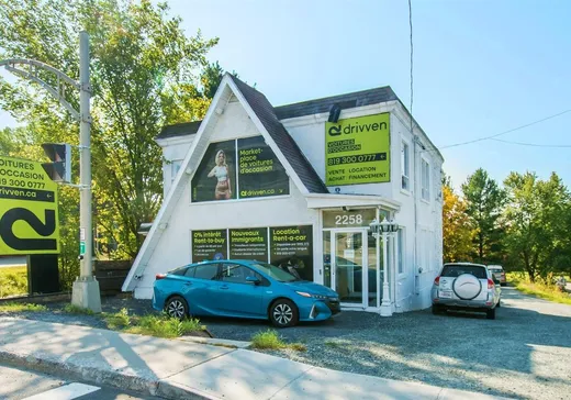 Propriété commerciale à vendre - 2258 Rue King O., Sherbrooke, J1J 2E8