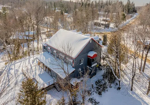 Propriété commerciale à vendre - 3679 Ch. du Lac-Sept-Îles, St-Raymond, G3L 2S3