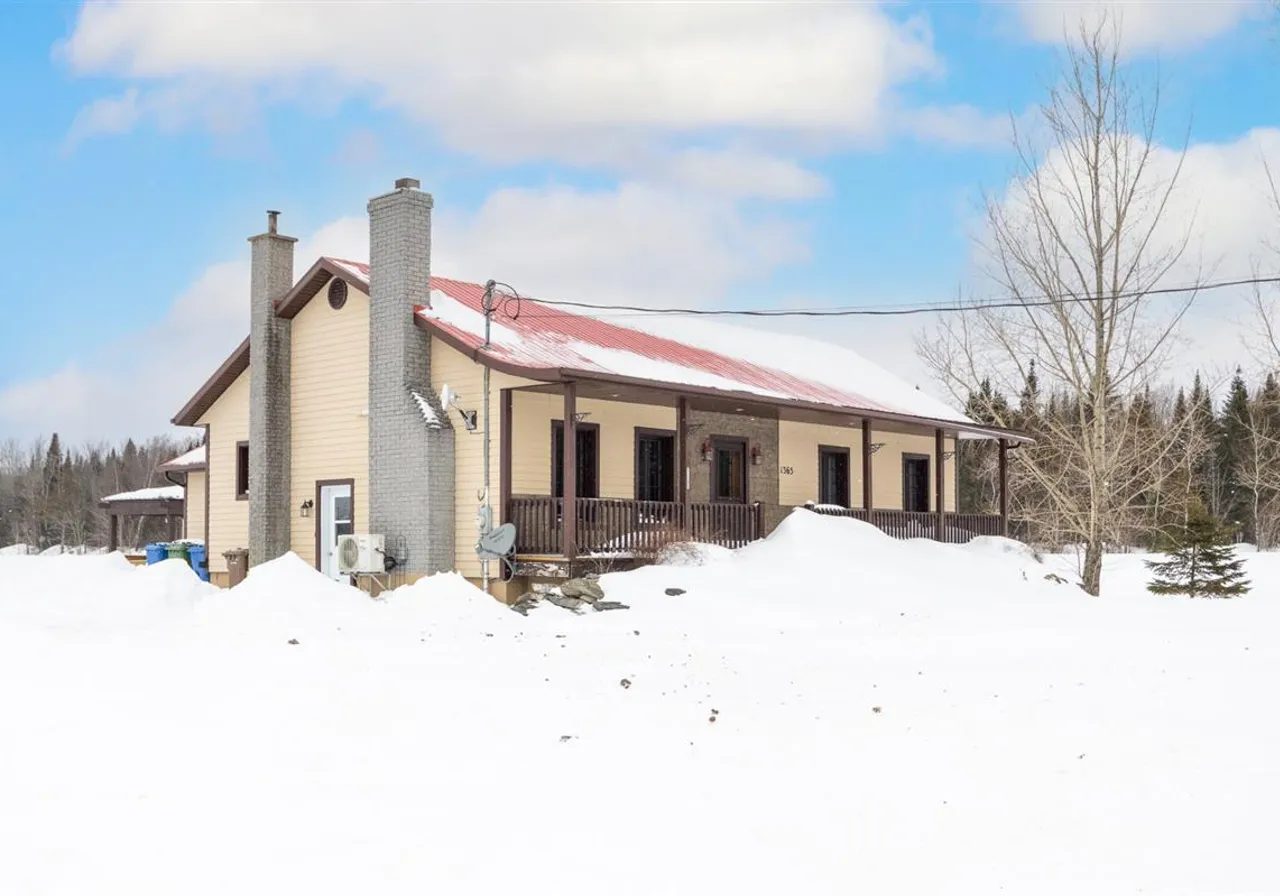1365 Route 112 O. — photo 2
