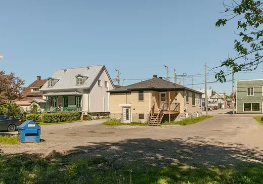 Propriété commerciale à vendre - 170 Rue St-Cyrille, Saint-Raymond, G3L 1S8