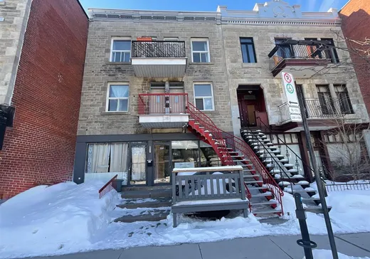 Propriété commerciale à vendre - 4835 Rue Ste-Catherine E., Montréal (Mercier/Hochelaga-Maisonneuve), H1V1Z7