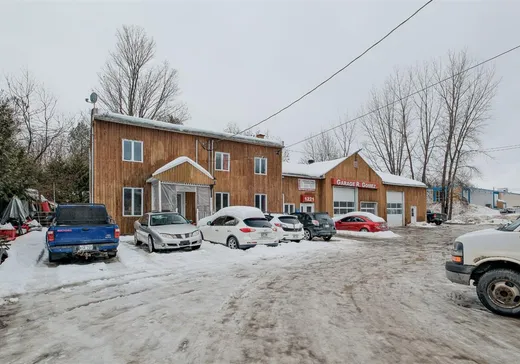 Propriété commerciale à vendre - 1219-1223 Boul. Queen-Victoria, Sherbrooke, J1N 1L1