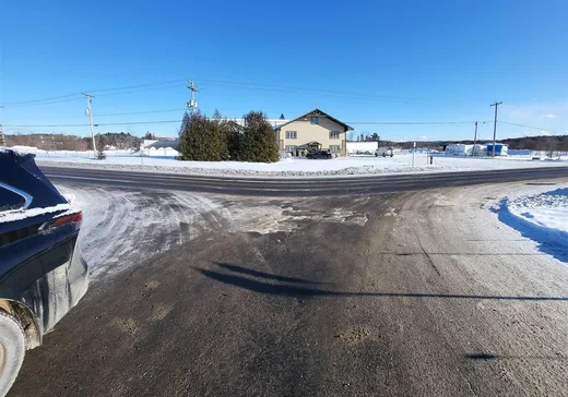 Commercial Property for Sale - 2600 Ch. de la Lièvre N., Mont-Laurier, J9L 3G3