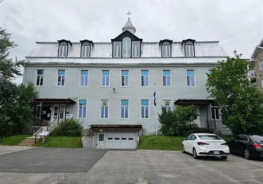 Propriété commerciale à vendre - 17 Rue du Couvent, Mont-Tremblant, J0T1H0