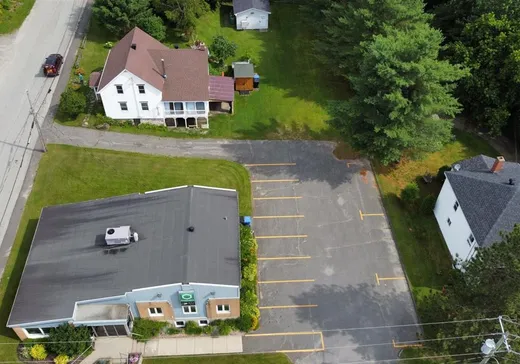 Propriété commerciale à vendre - 20 Rue Notre-Dame O., Lac-Mégantic, J0B 1Y0