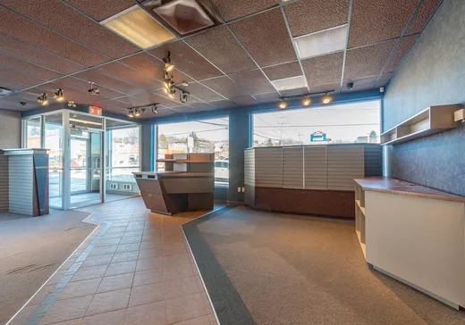 Propriété commerciale à vendre - 786 Rue King E., Sherbrooke, J1G 1C5