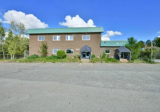 Commercial Property for sale - 101 Rue Principale S., Windsor, J1S0H2