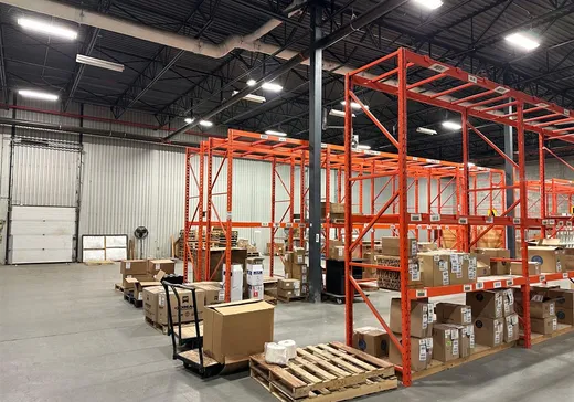 Bâtiment Industriel à vendre - 10 Rue Bachelder, Stanstead, J0B 3E2