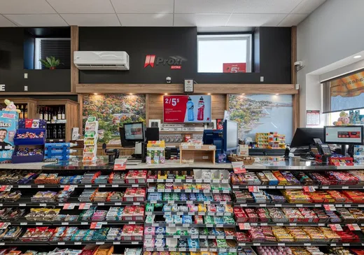 Propriété commerciale à vendre - 1220 Route 138, Neuville, G0A 2R0