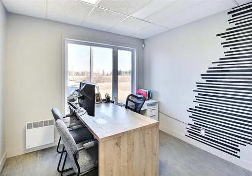 Propriété commerciale à vendre - 100 Rue Industrielle, Saint-Louis-de-Blandford, G0Z 1B0