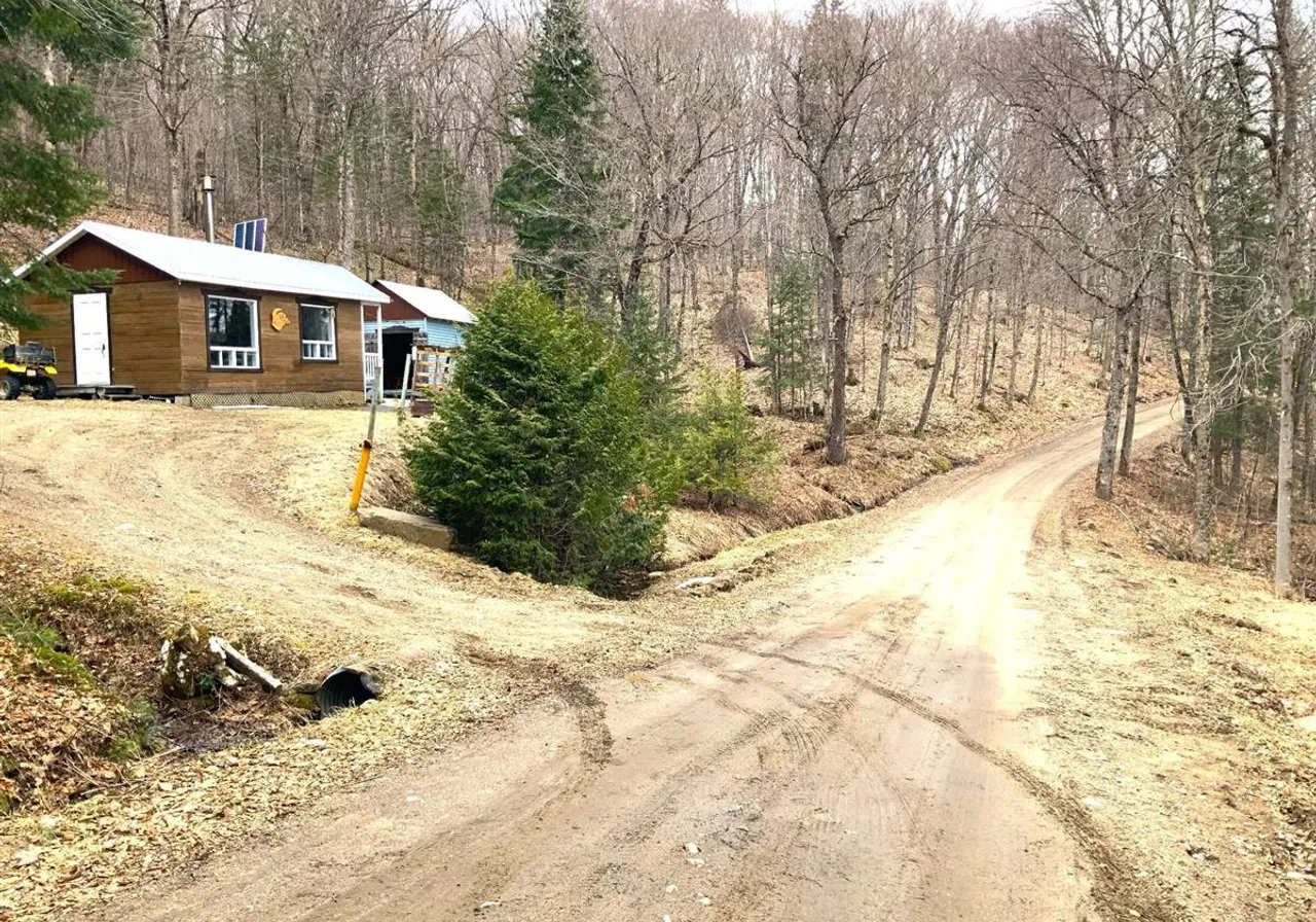 Ferme à vendre - 2260 Ch. du Lac-aux-Sleighs, Trois-Rives, G0X 2C0