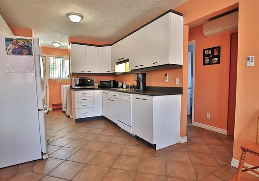 Propriété commerciale à vendre - 10-12 Rue Daniel-Johnson, Danville, J0A 1A0