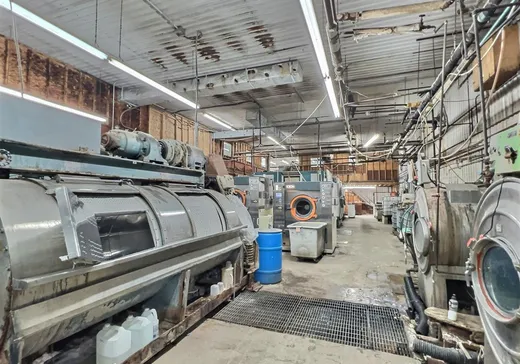 Bâtiment Industriel à vendre - 50 Rue St-Pierre, Plessisville, G6L 5A9