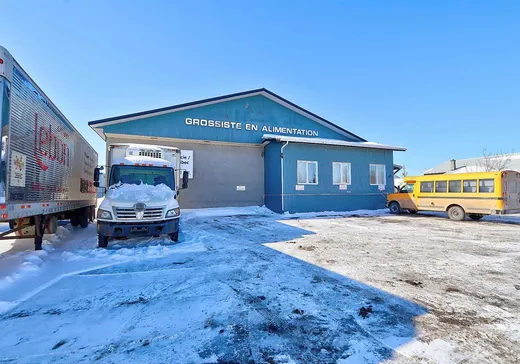 Bâtiment Industriel à vendre - 2925 Rue Girard, Trois-Rivières, G9A2V5