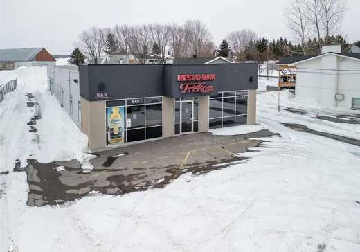 Propriété commerciale à vendre - 2138 Route du Président-Kennedy, St-Lambert-De-Lauzon, G0S 2S0