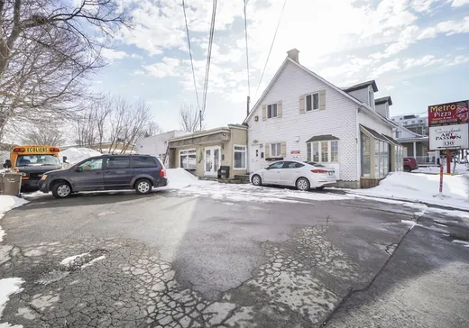 Propriété commerciale à vendre - 128-128A Boul. Curé-Labelle, Laval (Sainte-Rose), H7L2Z4