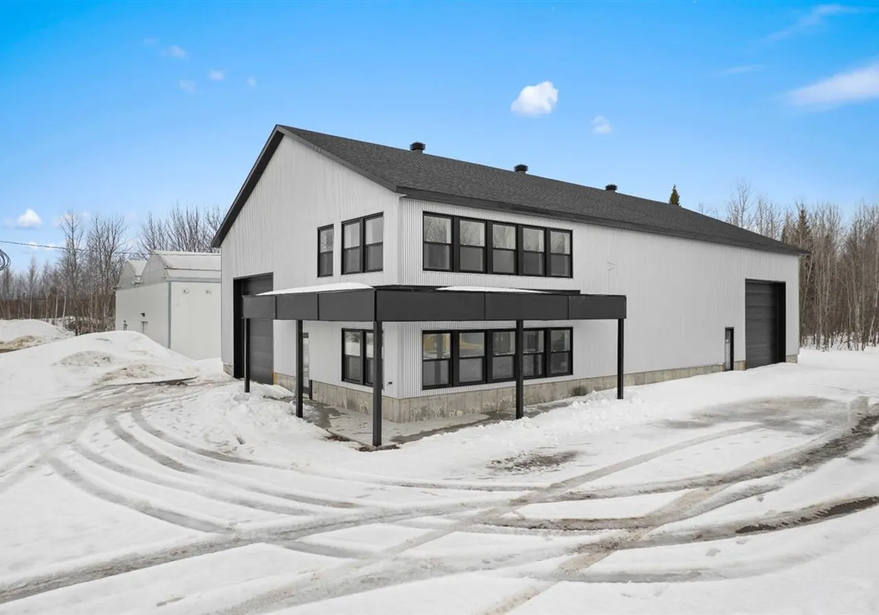 Bâtiment Industriel à vendre - 4675 Av. Georges-Bornais, Shawinigan, G9N 6T5