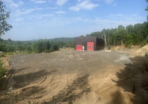 Propriété commerciale à vendre - 194 Ch. du Long-de-la-Rivière, St-Donat-De-Montcalm, J0T 2C0