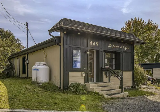 Propriété commerciale à vendre - 449Z-451Z Rue de la Gare, Mont-Blanc, J0T2G0