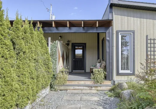 Propriété commerciale à vendre - 449Z-451Z Rue de la Gare, Mont-Blanc, J0T 2G0