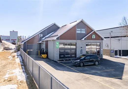 Propriété commerciale à vendre - 24 Rue Beauchesne, Warwick, J0A1M0
