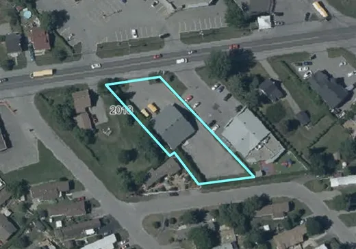 Propriété commerciale à vendre - 3054 Ch. d'Oka, Sainte-Marthe-sur-le-Lac, J0N1P0