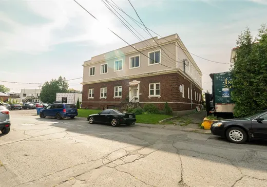 Propriété commerciale à vendre - 15-19 Rue Ste-Cécile, Valleyfield, J6T1L4