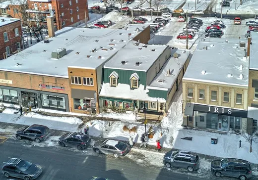 Propriété commerciale à vendre - 460-466 Av. Victoria, Saint-Lambert, J4P 2J4