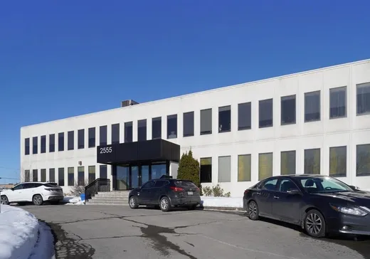 Propriété commerciale à vendre - 2555-2555B Boul. Le Corbusier, Laval (Chomedey), H7S1Z4