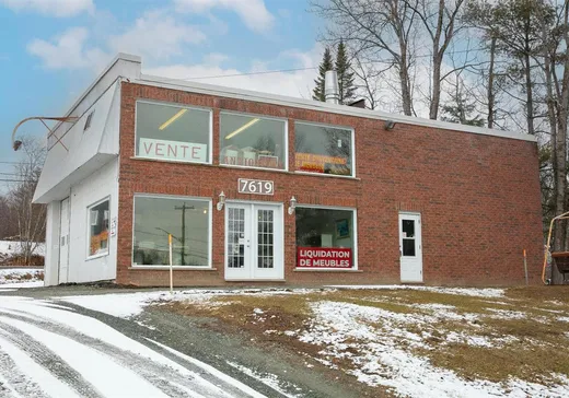Propriété commerciale à vendre - 7619 Boul. Bourque, Sherbrooke, J1N 3G3