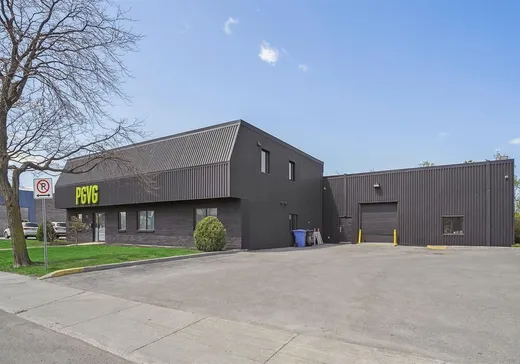 Propriété commerciale à vendre - 32 Boul. de la Seigneurie E., Blainville, J7C3V5