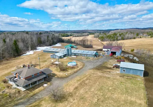 Farm for sale - 526 Route 249, Windsor, J1S0E8